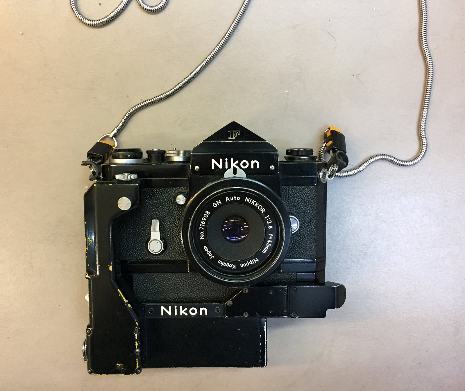 Nikon F